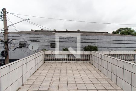 Casa à venda com 202m², 4 quartos e 1 vaga Casa à venda com 202m², 4 quartos e 1 vagaCasa 2 - Quarto 1 - Varanda