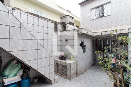 Casa à venda com 202m², 4 quartos e 1 vaga Casa à venda com 202m², 4 quartos e 1 vagaQuintal