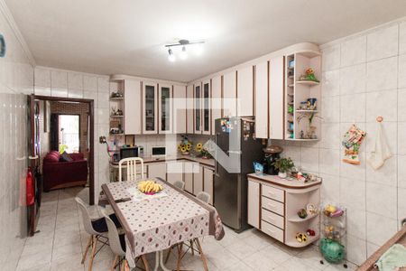 Casa à venda com 202m², 4 quartos e 1 vaga Casa à venda com 202m², 4 quartos e 1 vagaCasa 2 - Cozinha