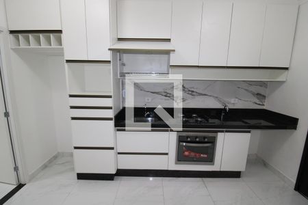 Sala / Cozinha de apartamento para alugar com 1 quarto, 30m² em Vila Pauliceia, São Paulo