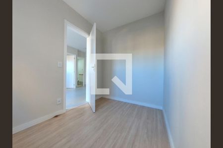 Quarto 2 de apartamento para alugar com 2 quartos, 50m² em Vila Palmeiras, São Paulo