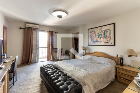 Apartamento à venda com 320m², 4 quartos e 5 vagasSuíte - Quarto 1