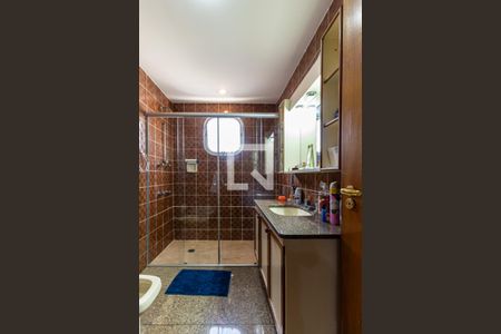 Apartamento à venda com 320m², 4 quartos e 5 vagasBanheiro 3