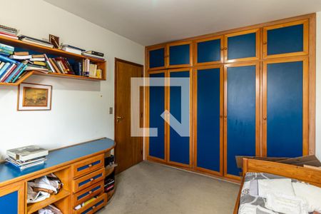 Apartamento à venda com 320m², 4 quartos e 5 vagasQuarto 3