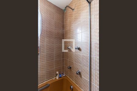 Apartamento à venda com 320m², 4 quartos e 5 vagasBanheiro 2