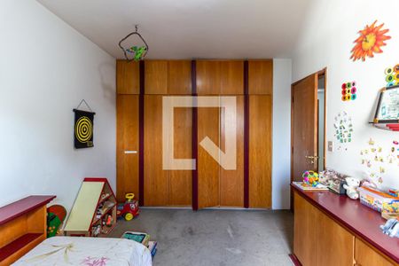 Apartamento à venda com 320m², 4 quartos e 5 vagasQuarto 4