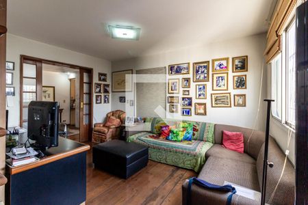 Apartamento à venda com 320m², 4 quartos e 5 vagasEscritório