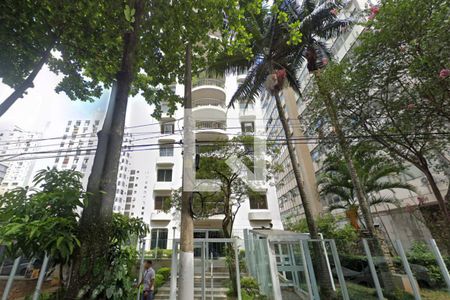 Apartamento à venda com 320m², 4 quartos e 5 vagasFachada