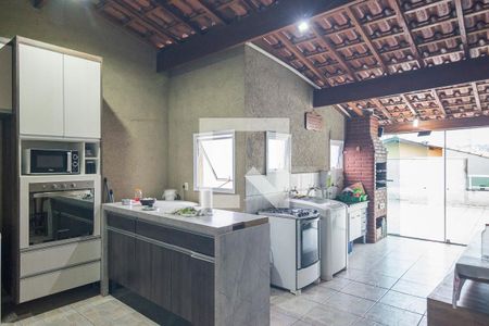 Apartamento à venda com 150m², 2 quartos e 2 vagas Apartamento à venda com 150m², 2 quartos e 2 vagasCobertura