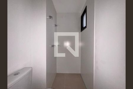 Apartamento à venda com 103m², 3 quartos e 2 vagas Apartamento à venda com 103m², 3 quartos e 2 vagasBanheiro da Suíte