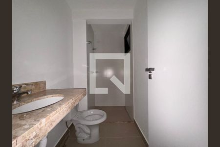 Apartamento à venda com 103m², 3 quartos e 2 vagas Apartamento à venda com 103m², 3 quartos e 2 vagasBanheiro