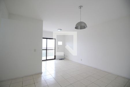 Sala de apartamento para alugar com 4 quartos, 100m² em Jacarepaguá, Rio de Janeiro