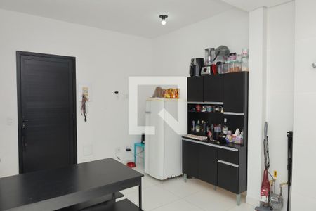 Sala/Cozinha de apartamento para alugar com 1 quarto, 40m² em Itaquera, São Paulo