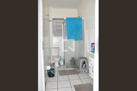 Casa à venda com 100m², 3 quartos e sem vaga Casa à venda com 100m², 3 quartos e sem vagaBanheiro