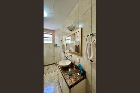 Apartamento à venda com 160m², 4 quartos e 1 vaga Apartamento à venda com 160m², 4 quartos e 1 vagaBanheiro 1