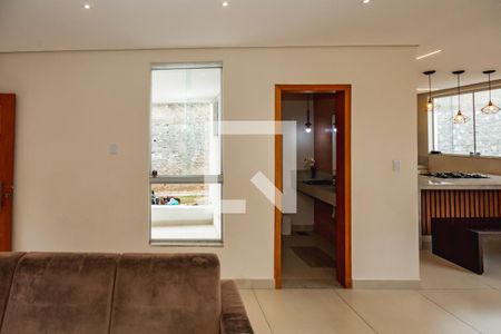 Sala de casa para alugar com 3 quartos, 140m² em Garças, Belo Horizonte