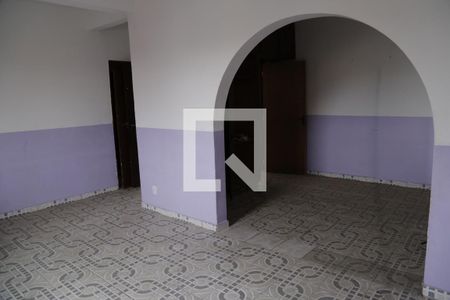 Casa à venda com 700m², 5 quartos e 6 vagasSuíte