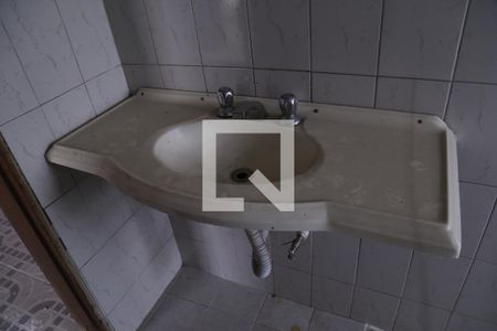 Casa à venda com 700m², 5 quartos e 6 vagasBanheiro Social