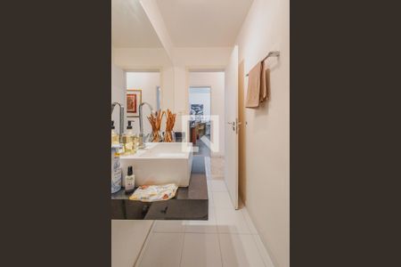 Apartamento à venda com 246m², 2 quartos e 2 vagasBanheiro