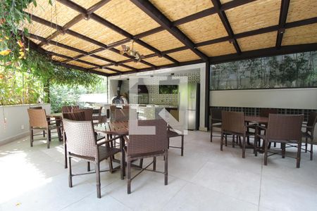 Apartamento à venda com 209m², 4 quartos e 3 vagasÁrea Comum - Churrasqueira