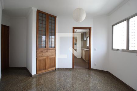Apartamento à venda com 209m², 4 quartos e 3 vagasCopa