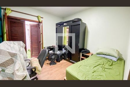 Casa à venda com 174m², 4 quartos e 2 vagasQuarto 1