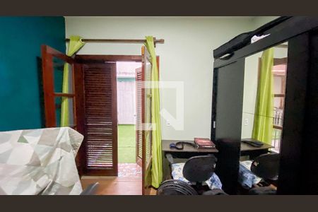 Casa à venda com 174m², 4 quartos e 2 vagasQuarto 1