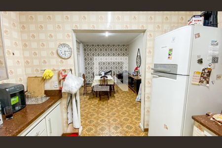 Casa à venda com 174m², 4 quartos e 2 vagasCozinha