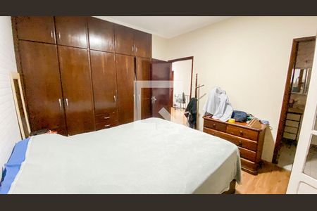 Casa à venda com 174m², 4 quartos e 2 vagasSuite 