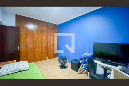 Casa à venda com 174m², 4 quartos e 2 vagasQuarto 3
