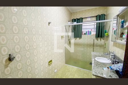 Casa à venda com 174m², 4 quartos e 2 vagasBanheiro