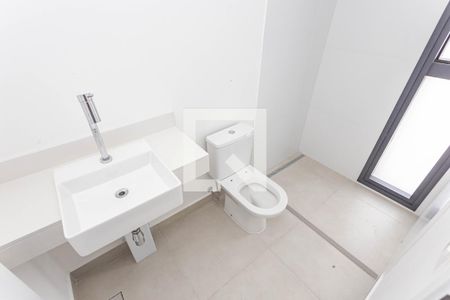 Apartamento à venda com 154m², 3 quartos e 2 vagas Apartamento à venda com 154m², 3 quartos e 2 vagasBanheiro Suite 2