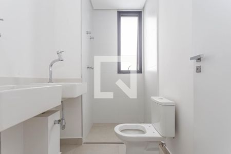 Apartamento à venda com 154m², 3 quartos e 2 vagas Apartamento à venda com 154m², 3 quartos e 2 vagasBanheiro Suite 1