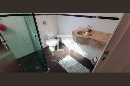 Casa à venda com 380m², 3 quartos e 6 vagas Casa à venda com 380m², 3 quartos e 6 vagasBanheiro da Suíte - Casa 1