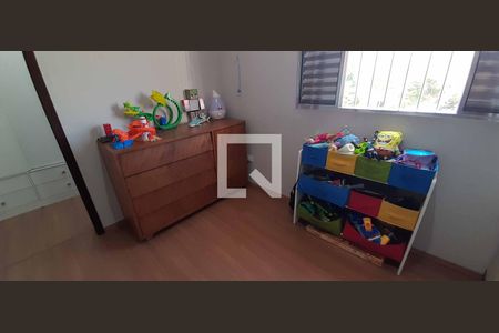 Casa à venda com 380m², 3 quartos e 6 vagas Casa à venda com 380m², 3 quartos e 6 vagasQuarto - Casa 2