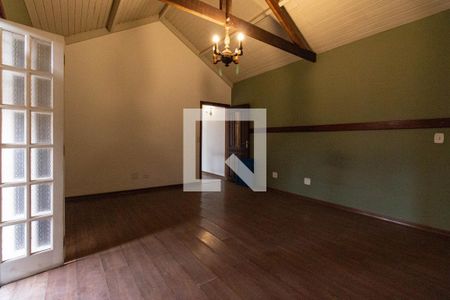 Casa à venda com 240m², 3 quartos e 2 vagas Casa à venda com 240m², 3 quartos e 2 vagasQuarto 2