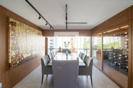 Apartamento à venda com 476m², 4 quartos e 5 vagas Apartamento à venda com 476m², 4 quartos e 5 vagasFoto 35