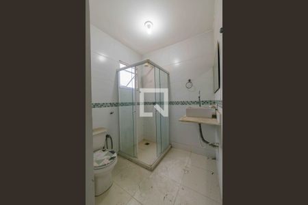 Casa de condomínio à venda com 360m², 4 quartos e 3 vagas Casa de condomínio à venda com 360m², 4 quartos e 3 vagasBanheiro da Suíte 1