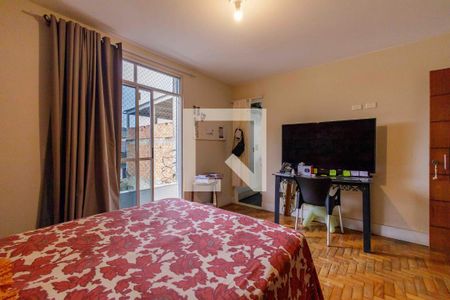 Casa de condomínio à venda com 360m², 4 quartos e 3 vagas Casa de condomínio à venda com 360m², 4 quartos e 3 vagasSuíte 4