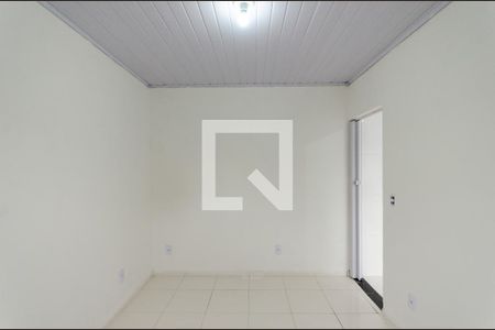 Quarto de casa para alugar com 1 quarto, 20m² em Jardim Maristela, São Paulo