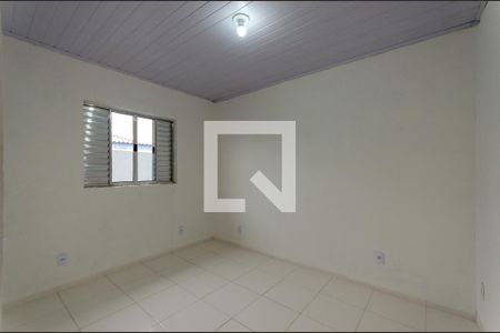 Quarto de casa para alugar com 1 quarto, 20m² em Jardim Maristela, São Paulo