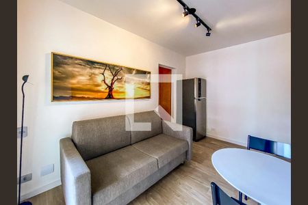 Sala de apartamento para alugar com 1 quarto, 48m² em Vila Nova Conceição, São Paulo