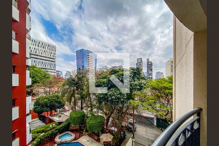 Varanda da Sala de apartamento para alugar com 1 quarto, 48m² em Vila Nova Conceição, São Paulo