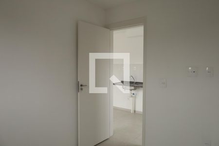 Quarto 1 de apartamento para alugar com 2 quartos, 35m² em Vila Carmosina, São Paulo
