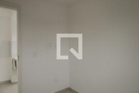 Quarto 1 de apartamento para alugar com 2 quartos, 35m² em Vila Carmosina, São Paulo