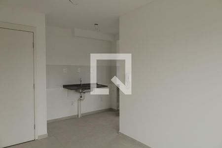Sala de apartamento para alugar com 2 quartos, 35m² em Vila Carmosina, São Paulo