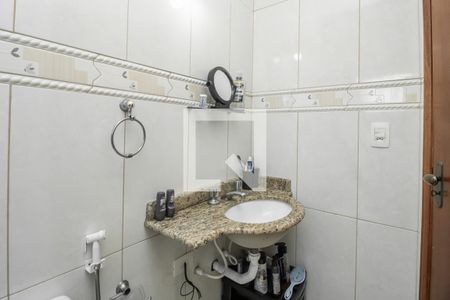 Casa à venda com 128m², 3 quartos e 1 vagaBanheiro da Suíte