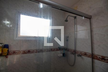 Apartamento à venda com 122m², 3 quartos e 2 vagas Apartamento à venda com 122m², 3 quartos e 2 vagasBanheiro da Suíte