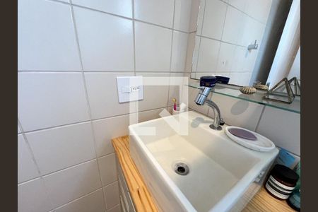 Apartamento para alugar com 67m², 3 quartos e 1 vaga Apartamento para alugar com 67m², 3 quartos e 1 vagaBanheiro da Suíte