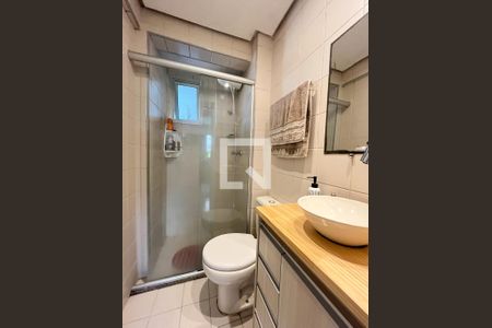 Apartamento para alugar com 67m², 3 quartos e 1 vaga Apartamento para alugar com 67m², 3 quartos e 1 vagaBanheiro Corredor